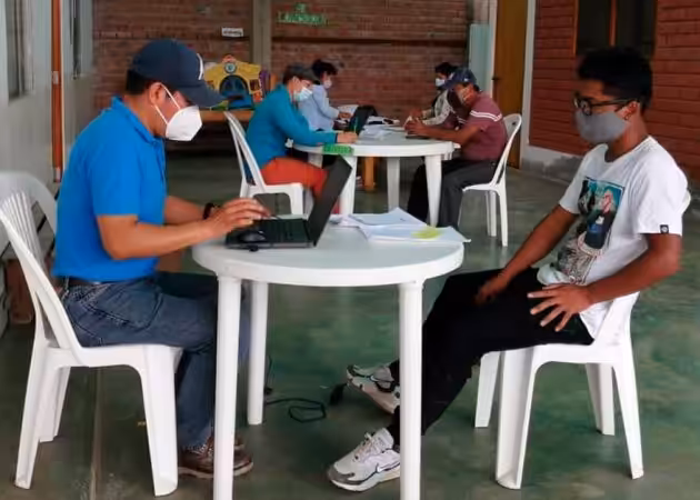 Comprometidos con la educación