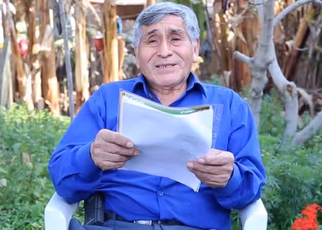 Abuelitos de Alto Larán realizan “Cuenta Cuentos” para estudiantes de primaria